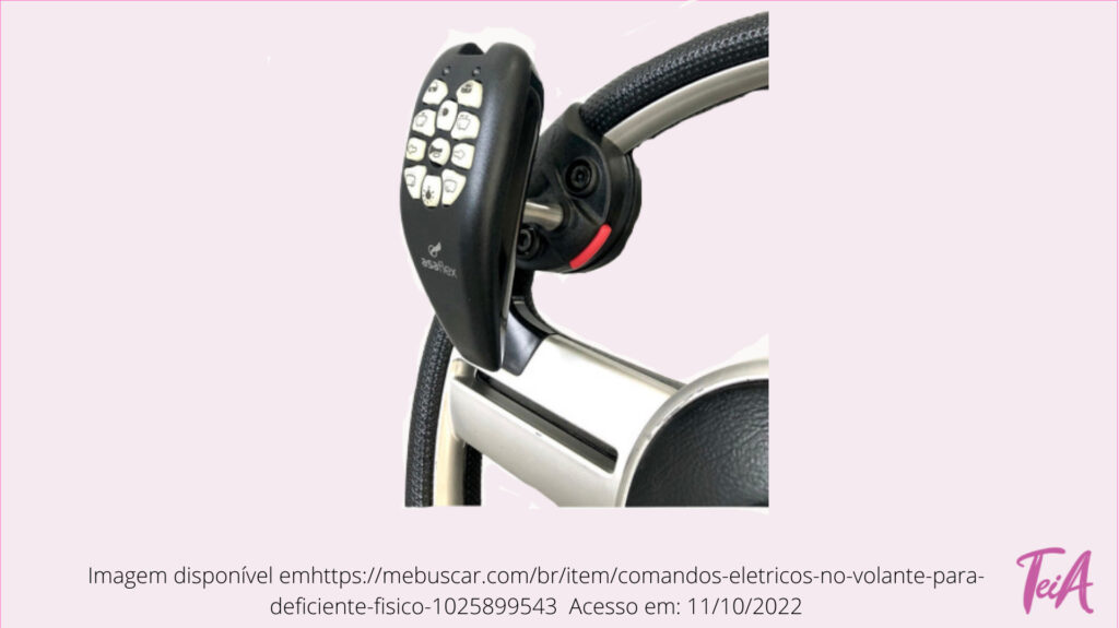 Esse equipamento permite ao motorista que possui apenas um membro superior para o controle do volante, manuseá-lo e, ao mesmo tempo, operar todos os comandos secundários (setas, faróis, limpadores e buzina), sem ter que soltá-lo. Trata-se de uma empunhadura de volante conjugada com um controle remoto.
