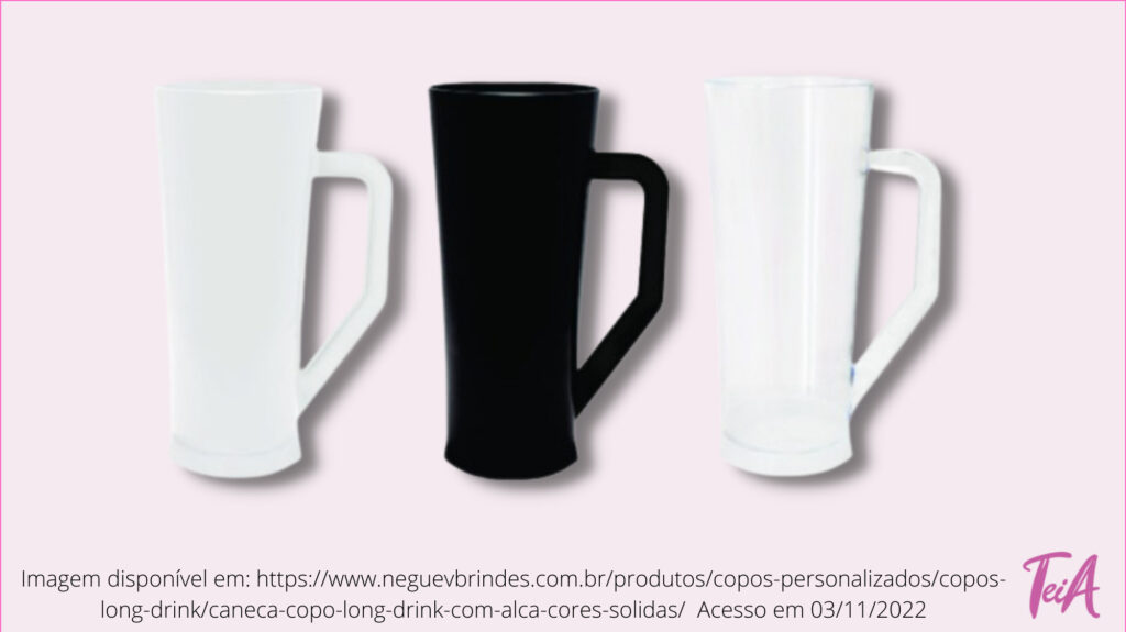 Copo ou caneca com recorte que permite tomar líquidos utilizando pouca inclinação da cabeça e pouca elevação de membros superiores; com alça bilateral para auxiliar quando há déficit de preensão e/ou força.