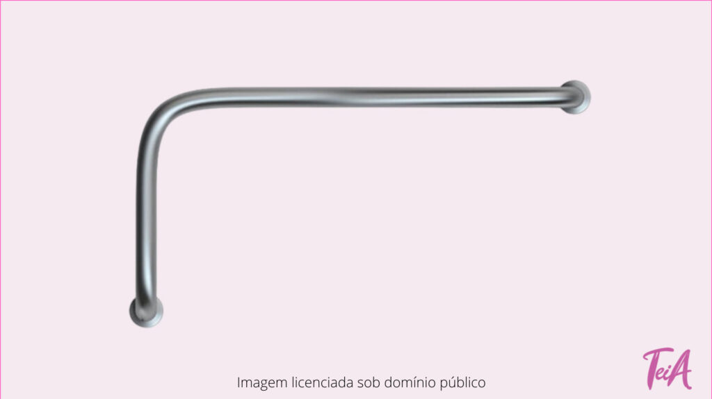 As barras de apoio em forma de “L”, são recomendadas para o uso de pessoas com redução de mobilidade, flexibilidade, coordenação motora e percepção principalmente em sanitários e vestiários de uso coletivo.